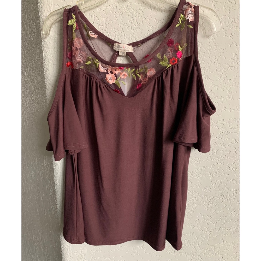 Ultra Flirt Junior Cut Out Shoulder Top